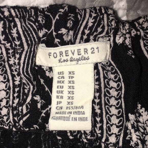 Flowy pants! - Picture 2 of 2